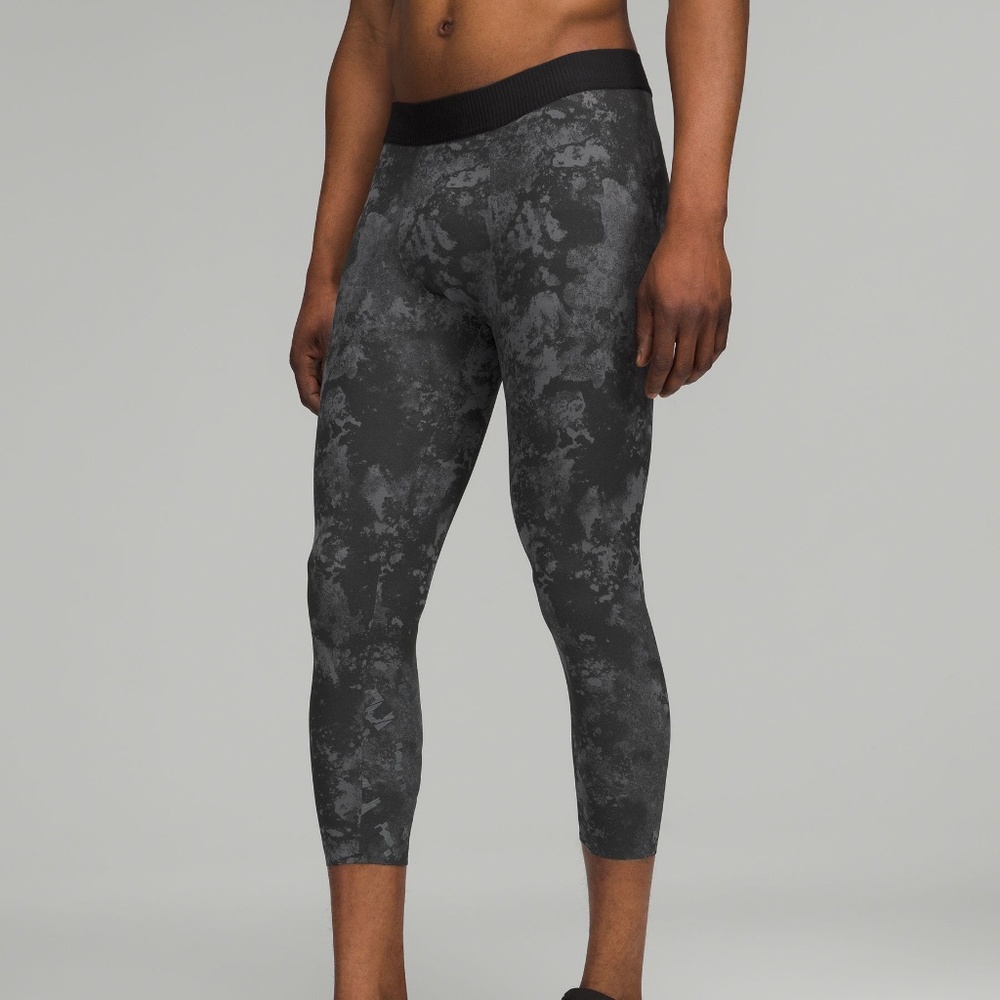 Lululemon License to Train Tight 21" (Anchor/Black, Large)
